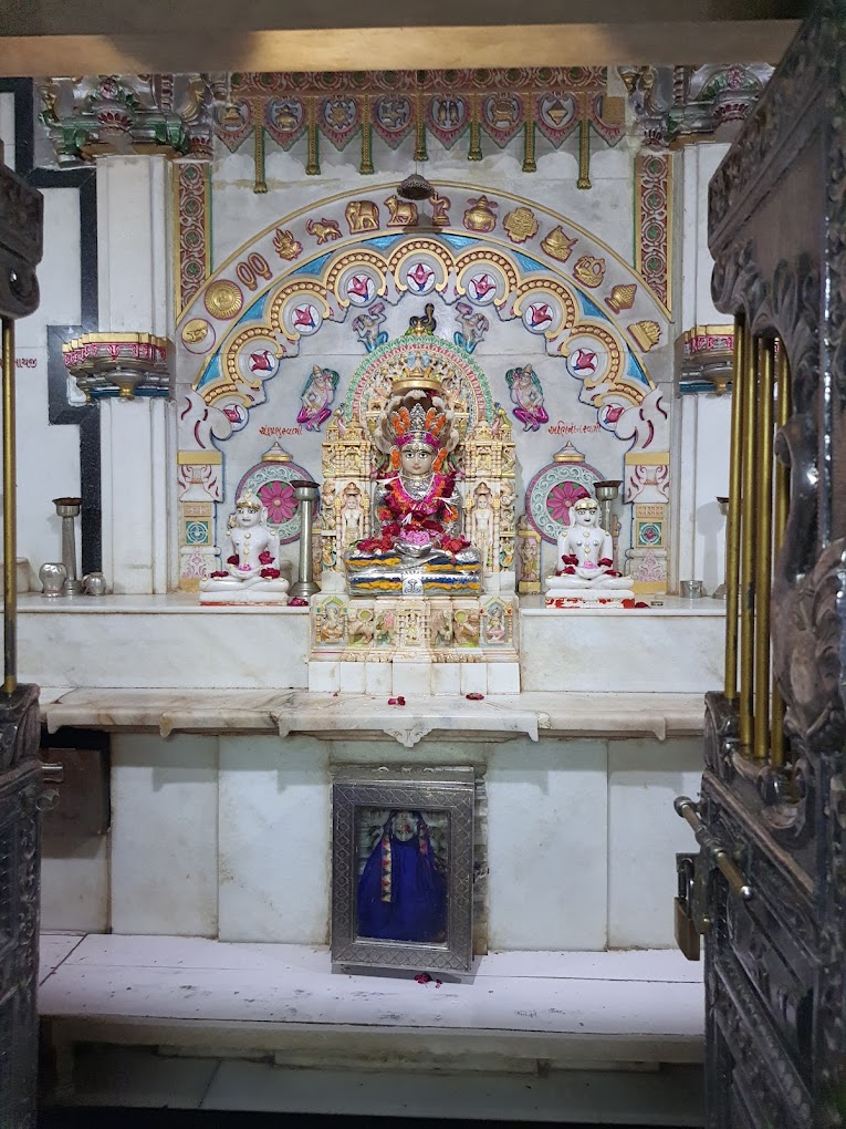 Shri Kalyan Parshwanath Temple