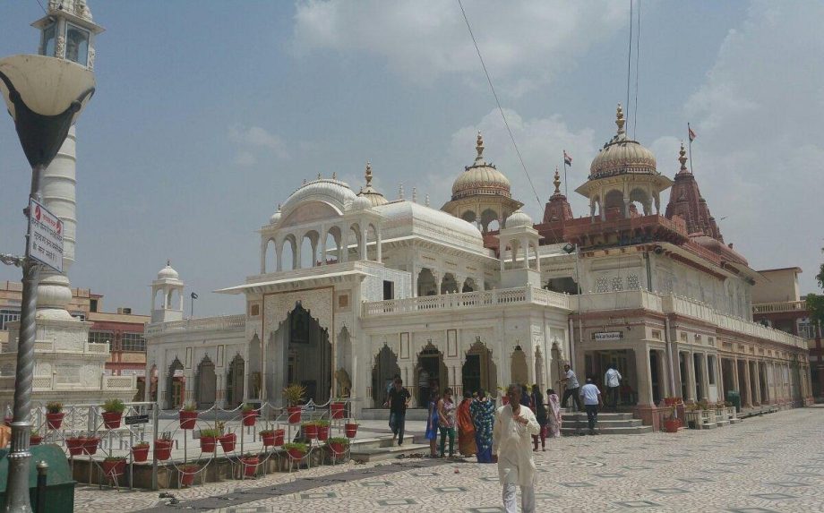 Shri Mahaveer Ji Temple: A Divine Jain Pilgrimage Site in Rajasthan